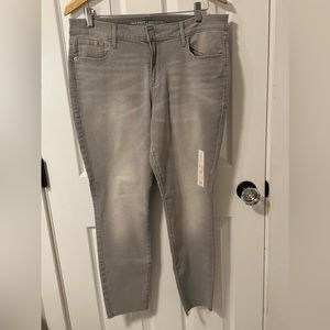 Old Navy Rock Star Grey Skinny Jeans Women's Mid-Rise Raw Hem 14